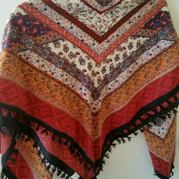 Multi colored scarf/ wrap with tassels - Picture 2 of 4